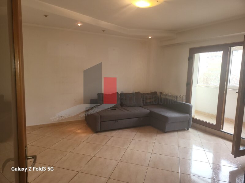 Bulevardul Sincai apartament 3 camere decomandat