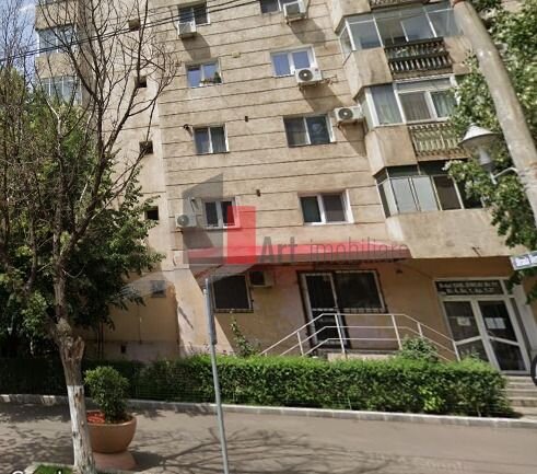 Bulevardul Sincai apartament 3 camere decomandat